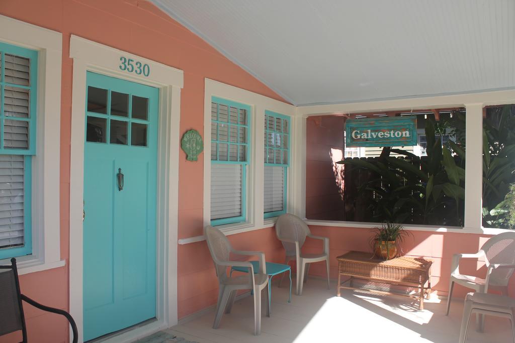 Coronado Palms Coastal Cottage Галвестън Екстериор снимка