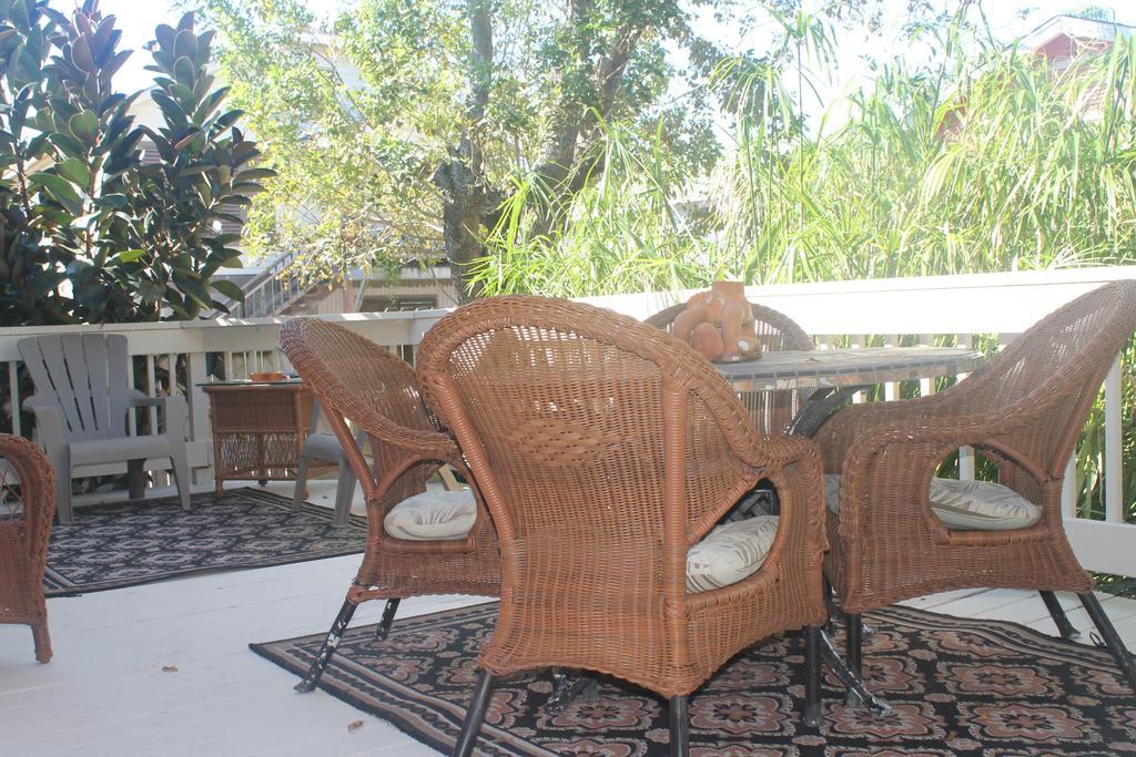 Coronado Palms Coastal Cottage Галвестън Екстериор снимка